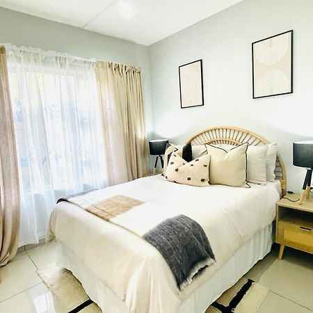 Trendy, Comfortable 1 Bedroom Apartments In Mthatha Eksteriør bilde